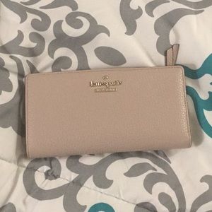 Cream/taupe Kate spade pebbles leather wallet